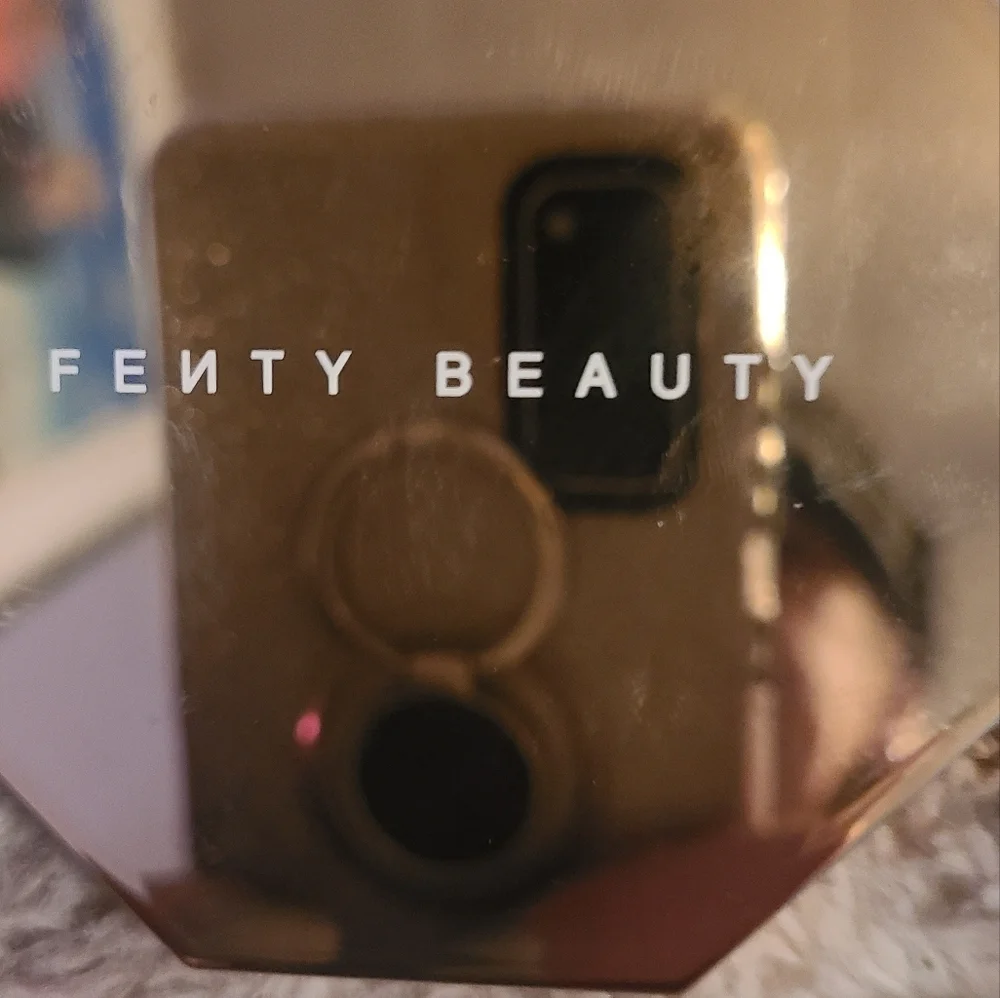 Fenty beauty bronzer NEW hp🔥🔥🔥🔥